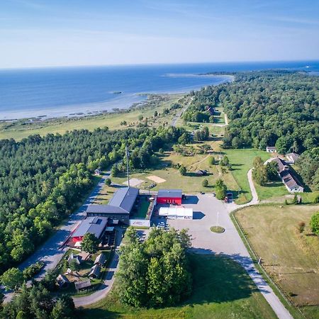 Kassari Puhkekeskus Hotel Käina Exterior foto