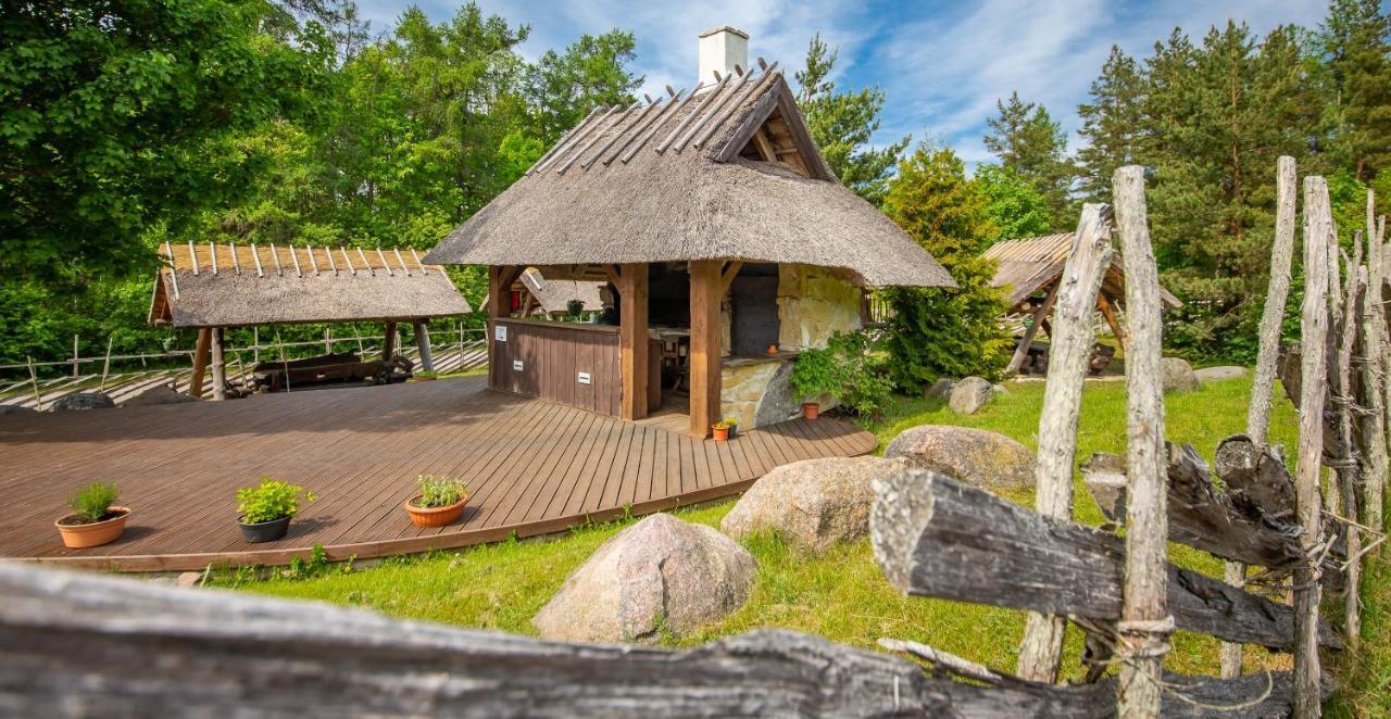 Kassari Puhkekeskus Hotel Käina Exterior foto