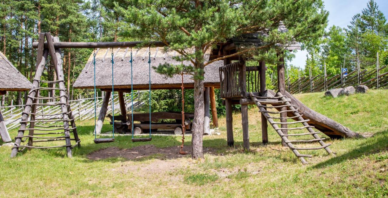 Kassari Puhkekeskus Hotel Käina Exterior foto